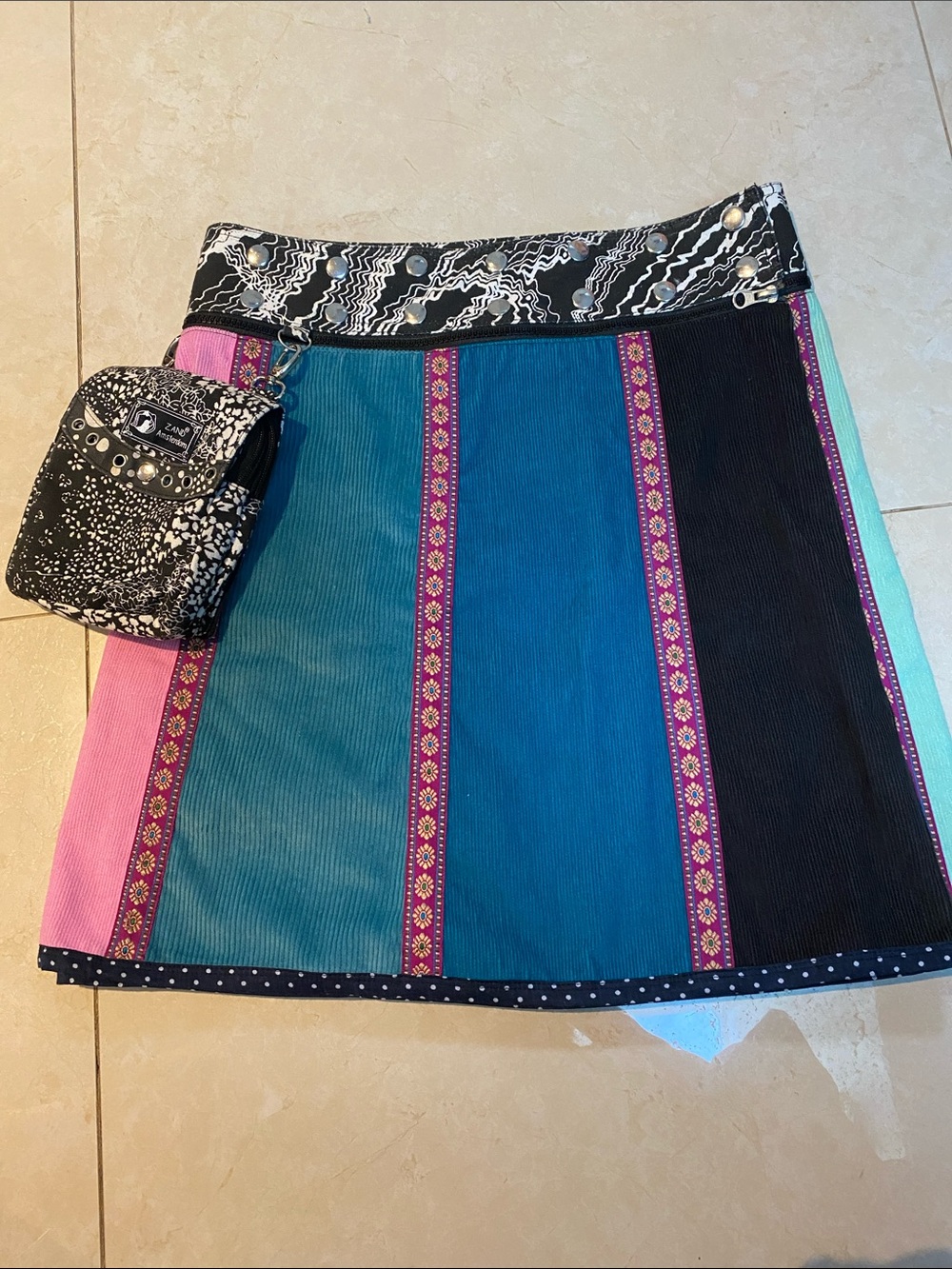 Zand Amsterdam Reversible Skirt with Mini Purse One size from XS to XL
